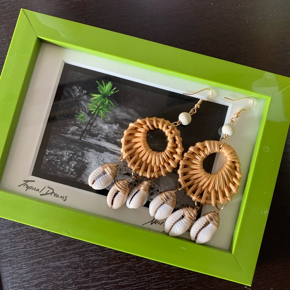 Atelier Sona Rattan Cowrie Shell Earrings - Picture 2 of 5